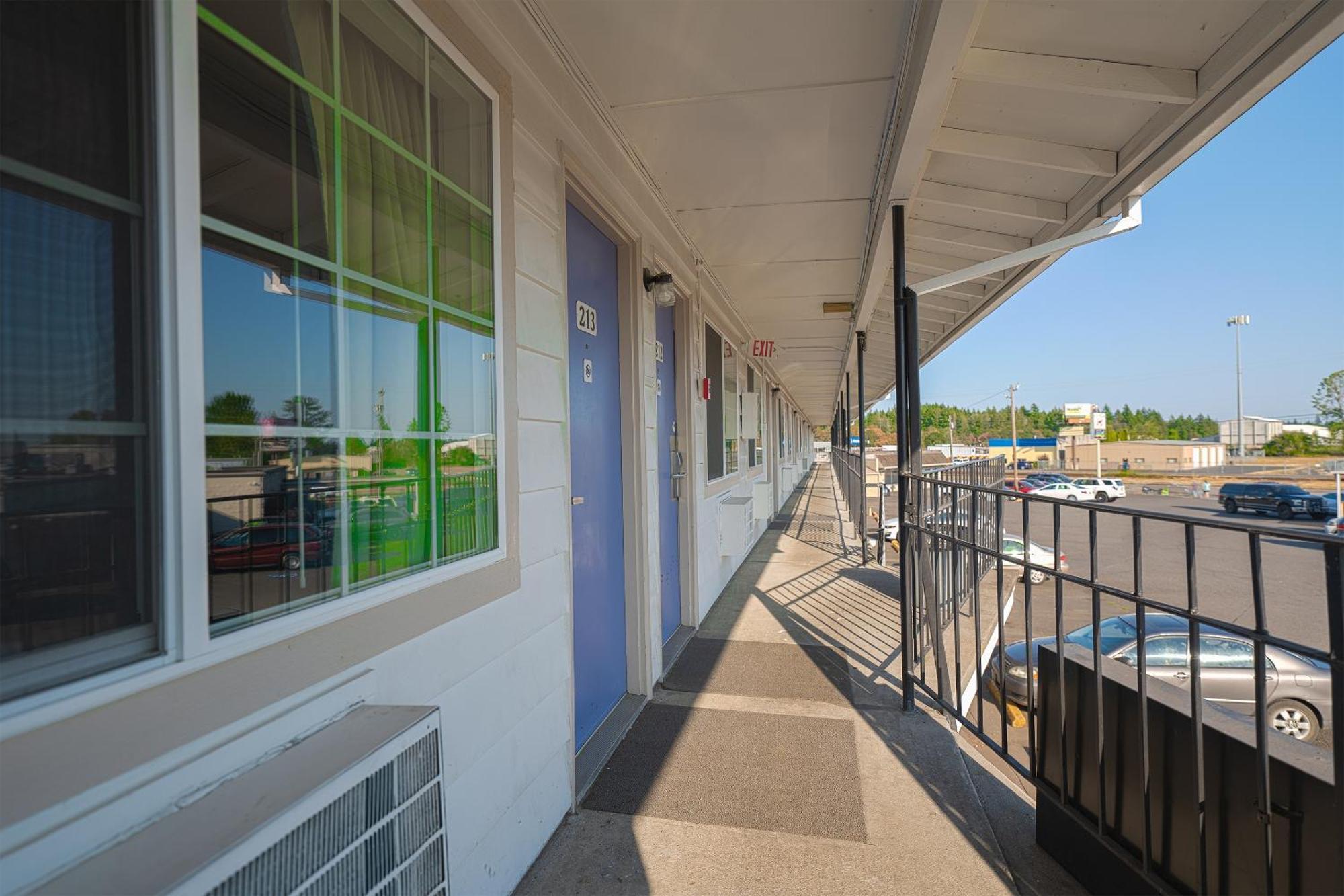 Oyo Hotel St Helens Or سانت هيلينز المظهر الخارجي الصورة